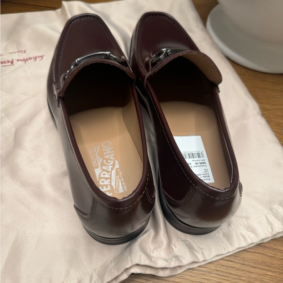 NWT Men’s Salvatore Ferragamo loafers - Picture 4 of 8